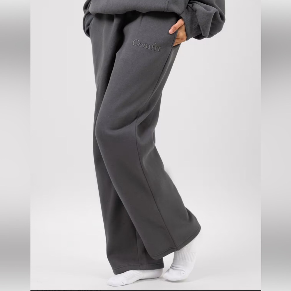 Comfrt Minimalist Straight Leg Sweatpants Steel Gray